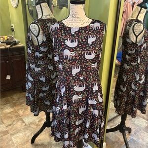 Elegant Black Sloth Pattern Dress